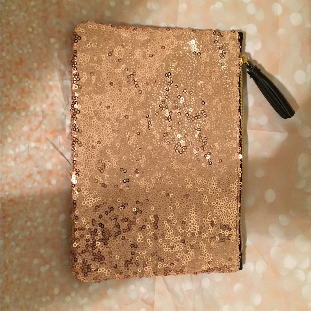 Makeup bag
